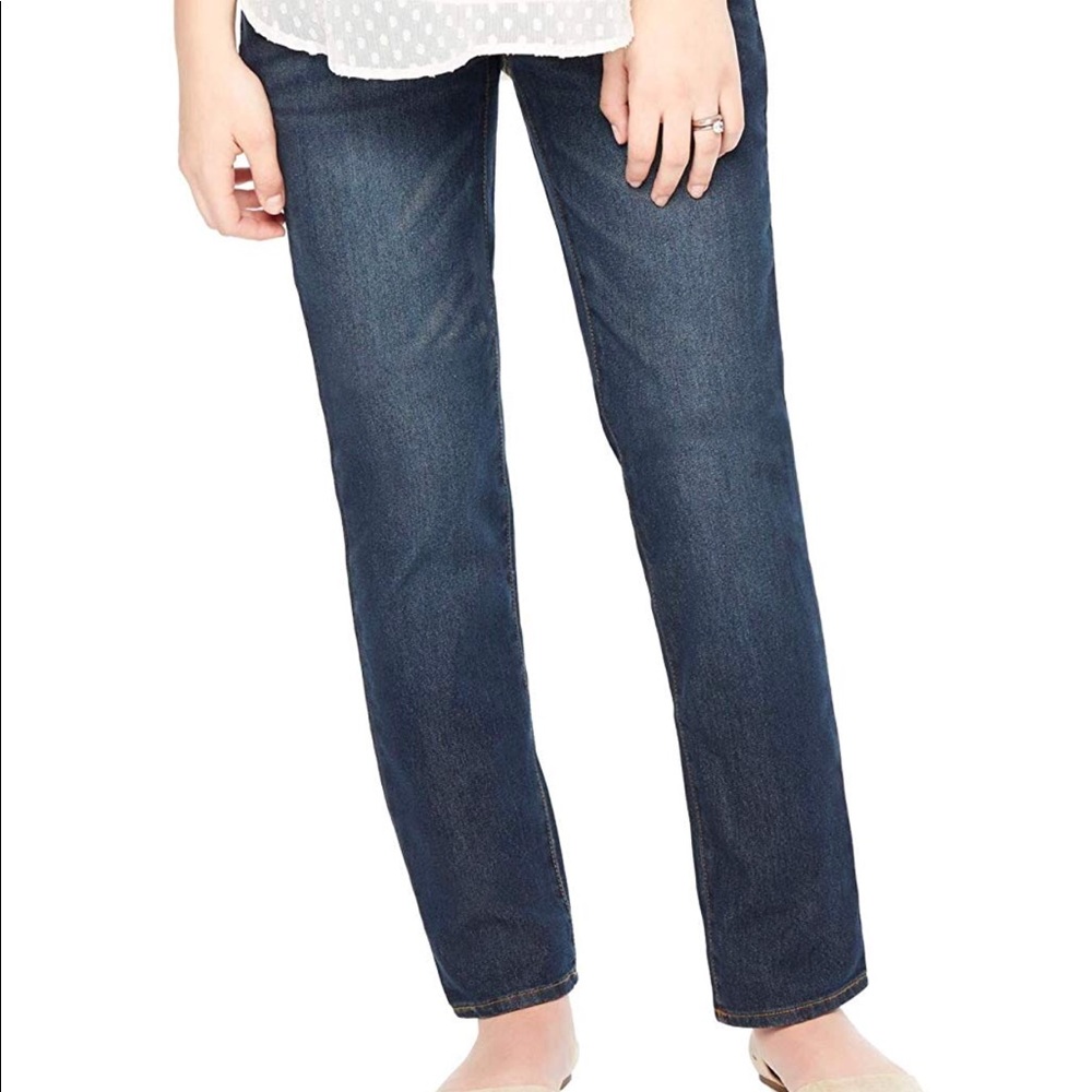 { Straight Leg Jeans }